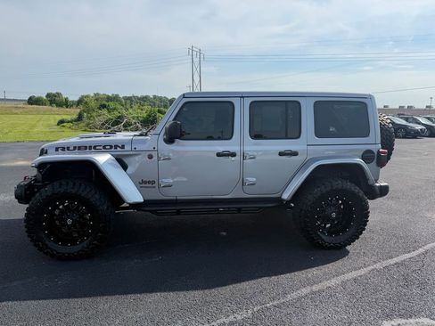 Used 2018 Jeep Wrangler Unlimited Rubicon AWD/4WD image 36