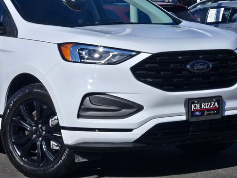 Certified 2024 Ford Edge SE w/ Black Appearance Package image 2