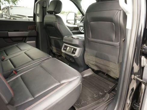 Certified 2023 Ford F250 Lariat w/ Lariat Ultimate Package AWD/4WD image 14