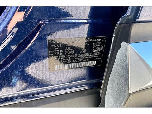 Used 2019 Hyundai Santa Fe Limited AWD/4WD image 19