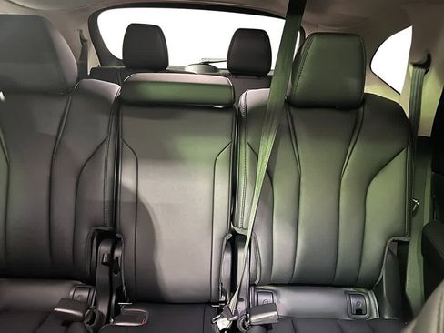 New 2025 Acura MDX SH-AWD image 39