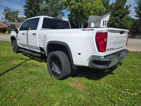 Used 2021 Chevrolet Silverado 3500 LTZ w/ LTZ Plus Package AWD/4WD image 4