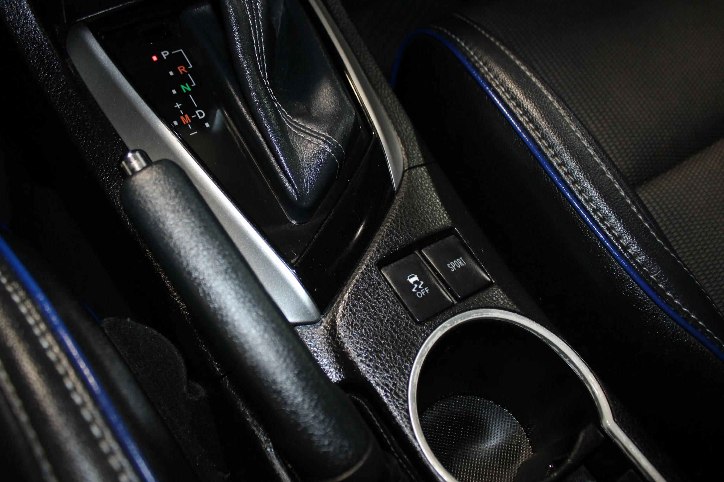 Used 2018 Toyota Corolla SE FWD image 19