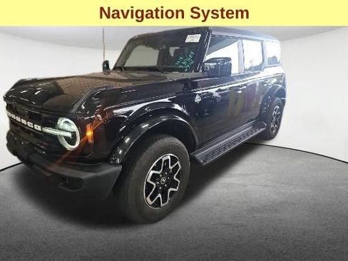 Used 2025 Ford Bronco Outer Banks AWD/4WD image 4
