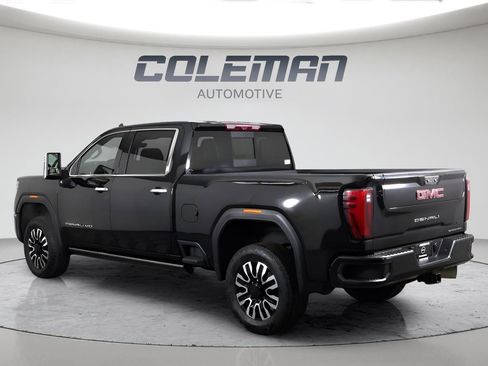 Used 2024 GMC Sierra 3500 Denali Ultimate image 14