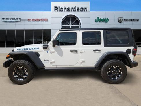 Used 2023 Jeep Wrangler Unlimited Rubicon 4xe AWD/4WD image 3