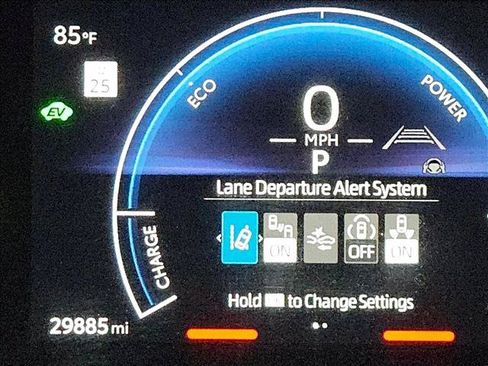 Used 2025 Toyota Camry LE w/ Convenience Package FWD image 9
