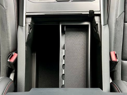 Used 2025 Ford F150 Raptor image 42