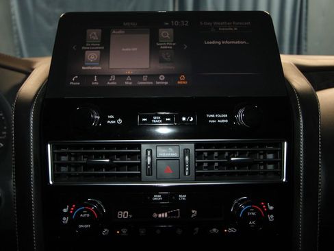 Used 2024 Nissan Armada Platinum w/ Captain's Chairs Package image 16