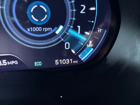 Used 2022 Genesis GV80 2.5T w/ Prestige Package 05 image 11