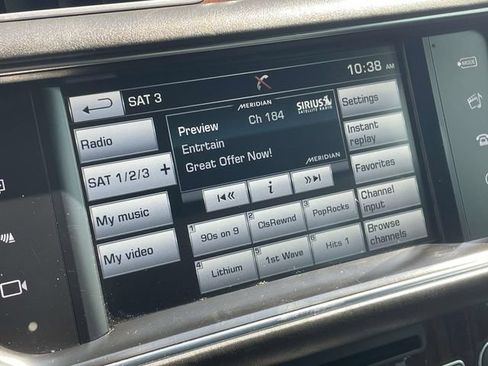 Used 2016 Land Rover Range Rover HSE AWD/4WD image 27