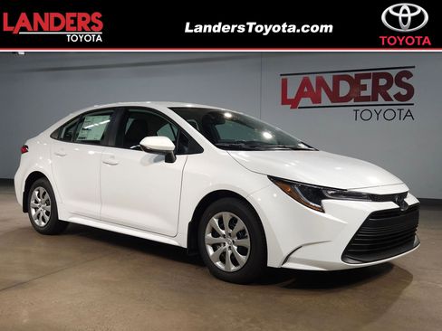 New 2026 Toyota Corolla LE image 1