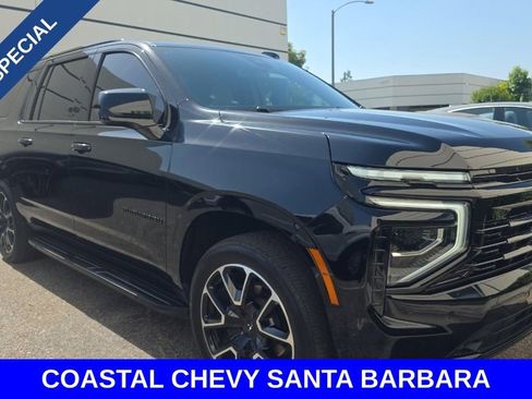 Used 2025 Chevrolet Suburban RST AWD/4WD image 1
