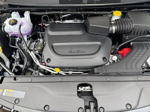 New 2026 Chrysler Pacifica Select image 29