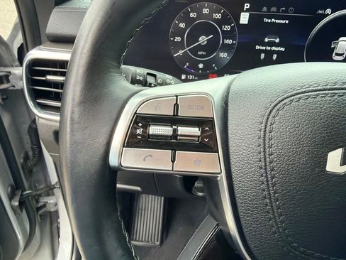 Certified 2025 Kia Telluride SX Prestige X-Line AWD/4WD image 13
