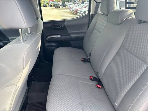 Used 2022 Toyota Tacoma SR5 w/ Technology Package RWD image 20