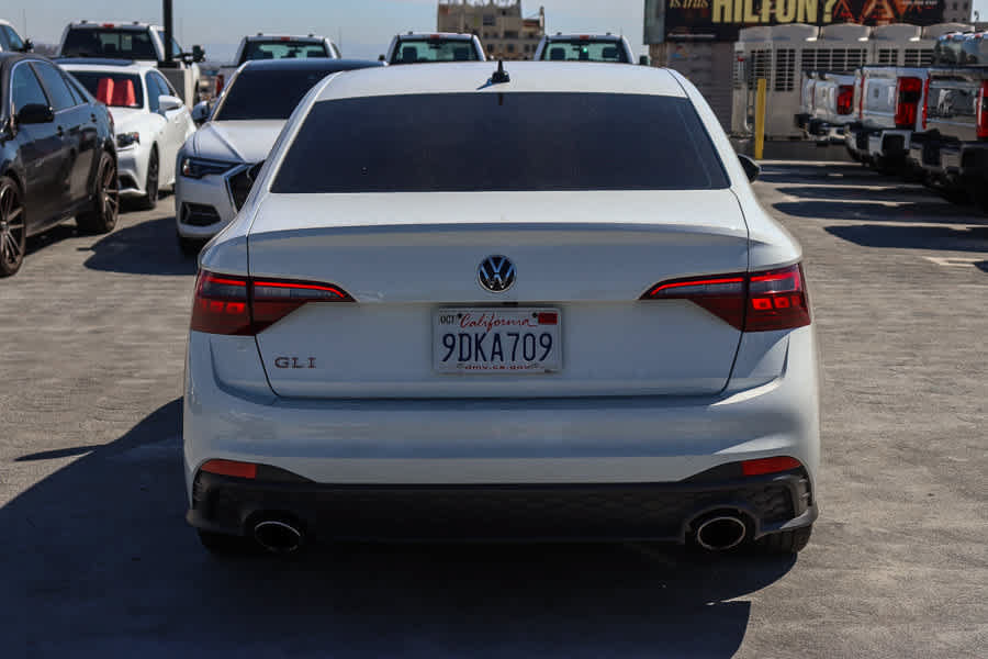 Used 2023 Volkswagen Jetta GLI Autobahn FWD image 5