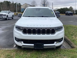 Used 2022 Nissan Maxima SR w/ Sport Mat Group video 2