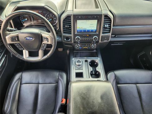 Certified 2021 Ford Expedition XLT RWD image 32