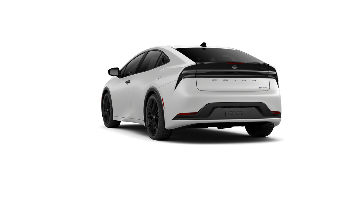 New 2027 Toyota Prius Plug-In Hybrid FWD image 7