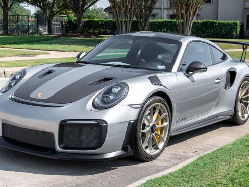 Used 2018 Porsche 911 GT2 RS RWD image 1