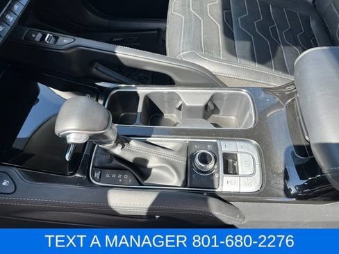 Used 2022 Kia Telluride SX w/ SX Prestige Package AWD/4WD image 30