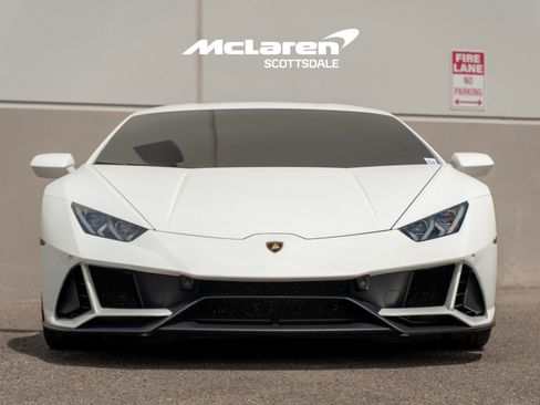 Used 2023 Lamborghini Huracan EVO image 10