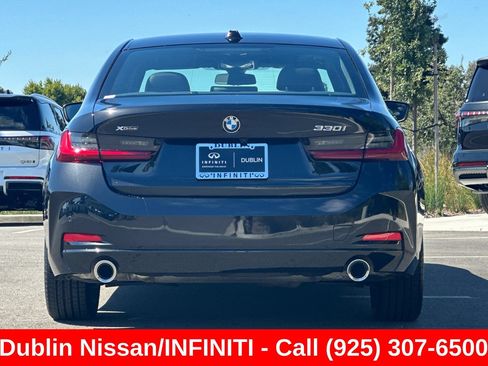 Used 2025 BMW 330i xDrive Sedan AWD/4WD image 5