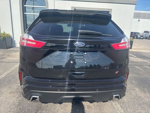 Used 2019 Ford Edge ST AWD/4WD image 10