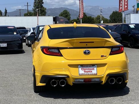 Certified 2026 Toyota GR86 YUZU Limited w/ GR Aero Kit RWD image 41