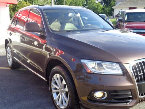 Used 2014 Audi Q5 2.0T Premium Plus AWD/4WD image 25