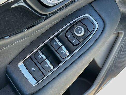 Certified 2025 Subaru Legacy Limited image 23