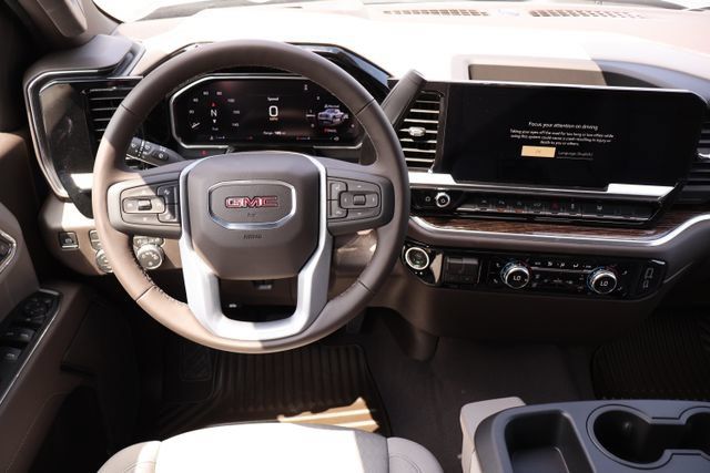 New 2026 GMC Sierra 1500 SLE w/ Preferred Package AWD/4WD image 6