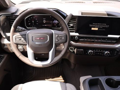 New 2026 GMC Sierra 1500 SLE w/ Preferred Package AWD/4WD image 6