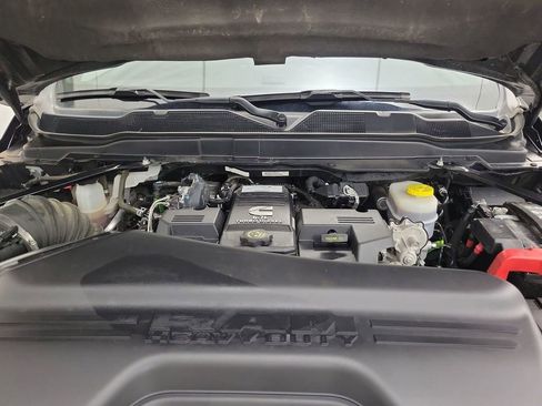Used 2023 RAM 2500 Big Horn w/ Level 1 Equipment Group image 29