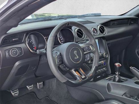 Used 2017 Ford Mustang Shelby GT350 RWD image 10