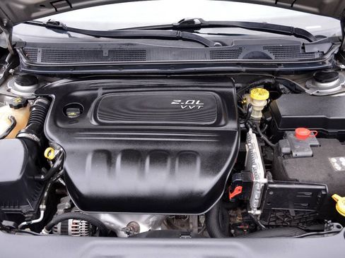 Used 2015 Dodge Dart SE FWD image 15