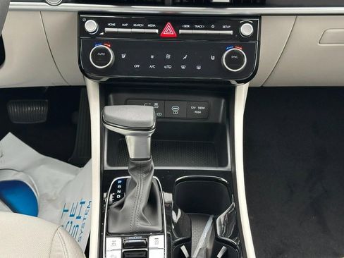 New 2026 Hyundai Tucson SEL image 8