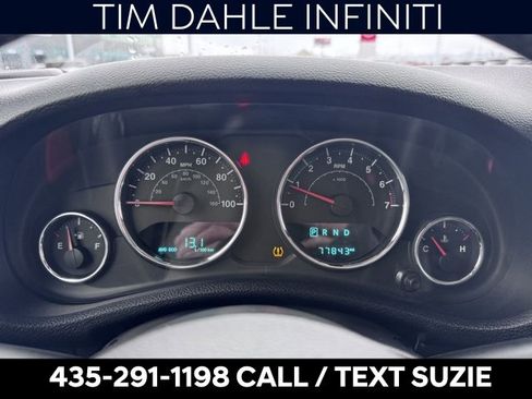 Used 2018 Jeep Wrangler Unlimited Sahara image 3