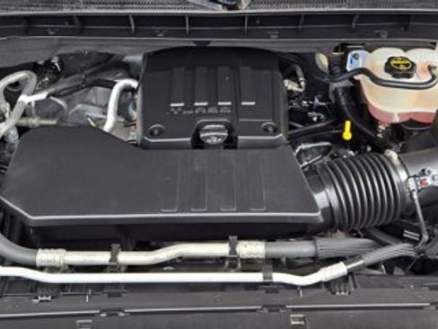 Used 2024 GMC Sierra 1500 Elevation image 21