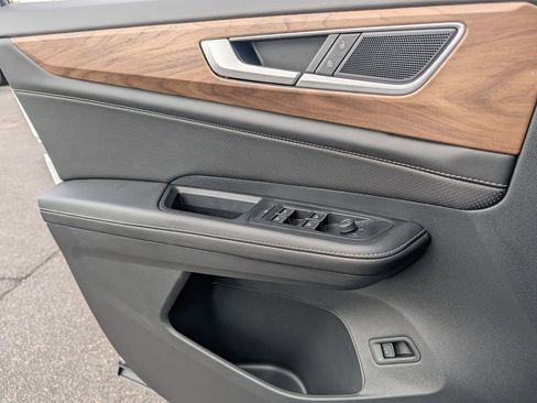 New 2026 Volkswagen Atlas SE image 19