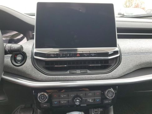 New 2024 Jeep Compass Latitude w/ Convenience Group image 6