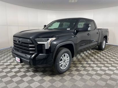 New 2026 Toyota Tundra SR5 w/ SR5 Premium Package