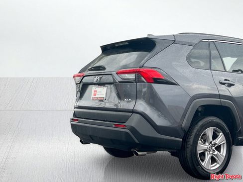 Certified 2025 Toyota RAV4 XLE FWD image 12