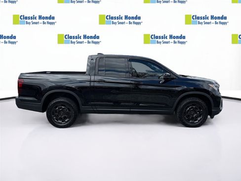 Certified 2025 Honda Ridgeline Sport+ image 9