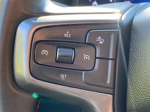 Used 2023 Chevrolet Suburban RST w/ Sport Performance Package image 21