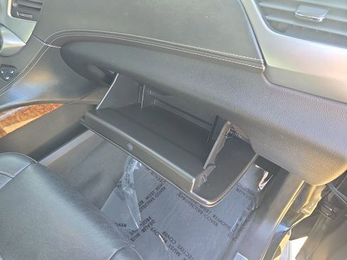 Used 2019 Chevrolet Tahoe Premier image 18