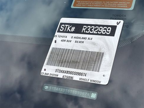 Certified 2025 Toyota Grand Highlander XLE image 37