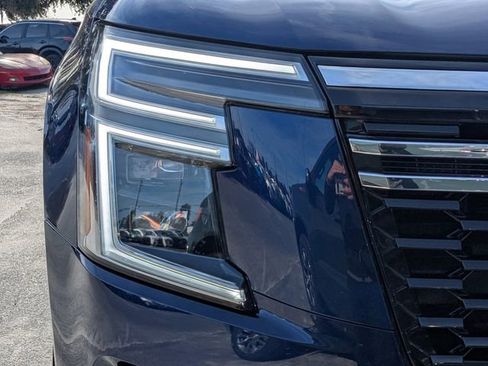 Used 2025 Nissan Armada Platinum w/ Convenience Package image 10