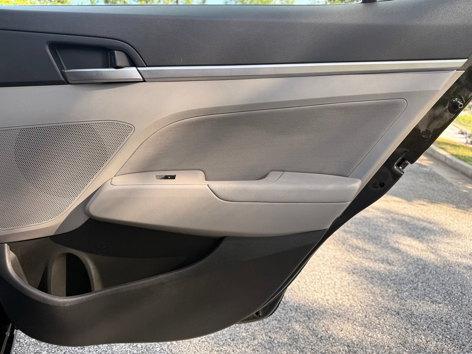Used 2019 Hyundai Elantra SEL FWD image 45